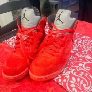 2017
Air Jordan 5 Retro 'Red Suede